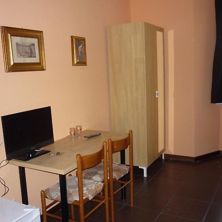 Affittacamere Andronaco Milano Ngoại thất bức ảnh