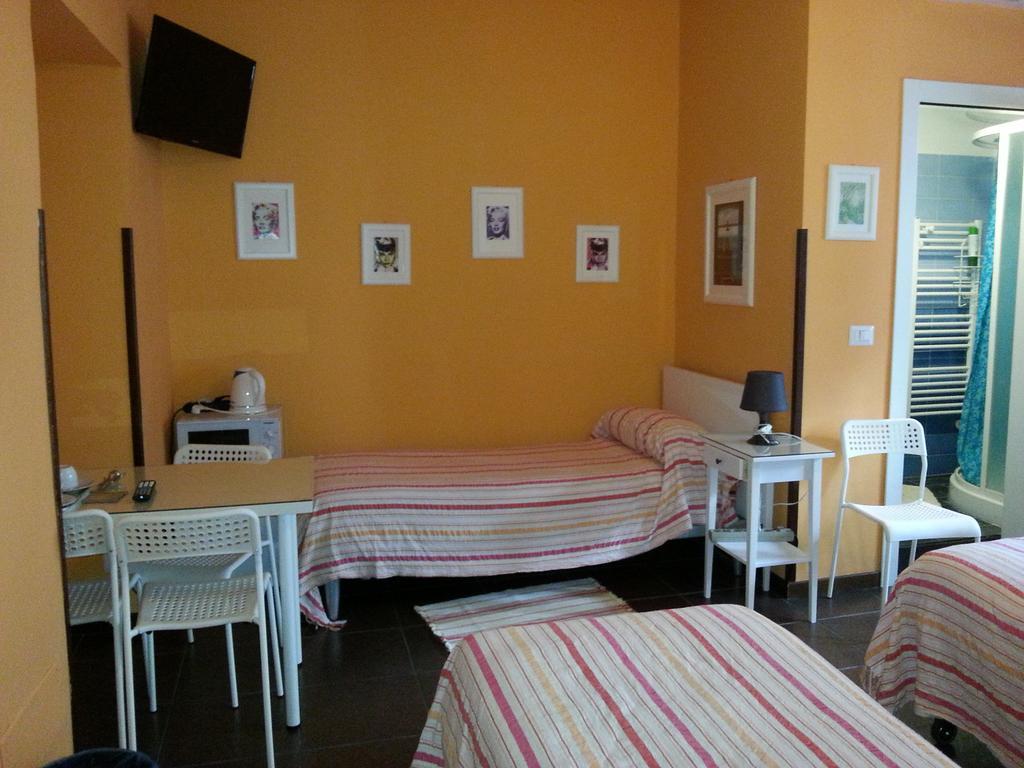 Affittacamere Andronaco Milano Phòng bức ảnh