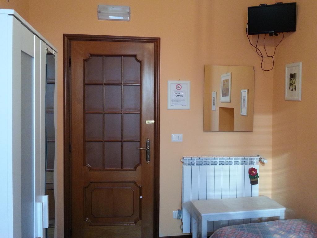 Affittacamere Andronaco Milano Phòng bức ảnh